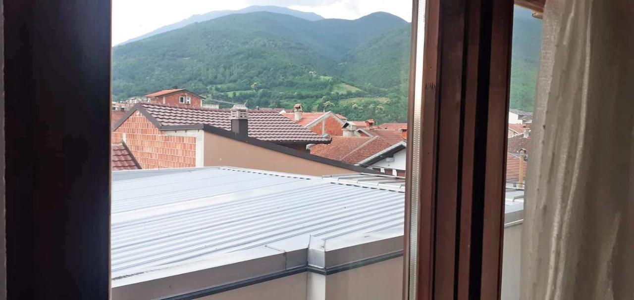 Lovely 1 Bedroom Within Walking Distance, Views Peje Exterior foto