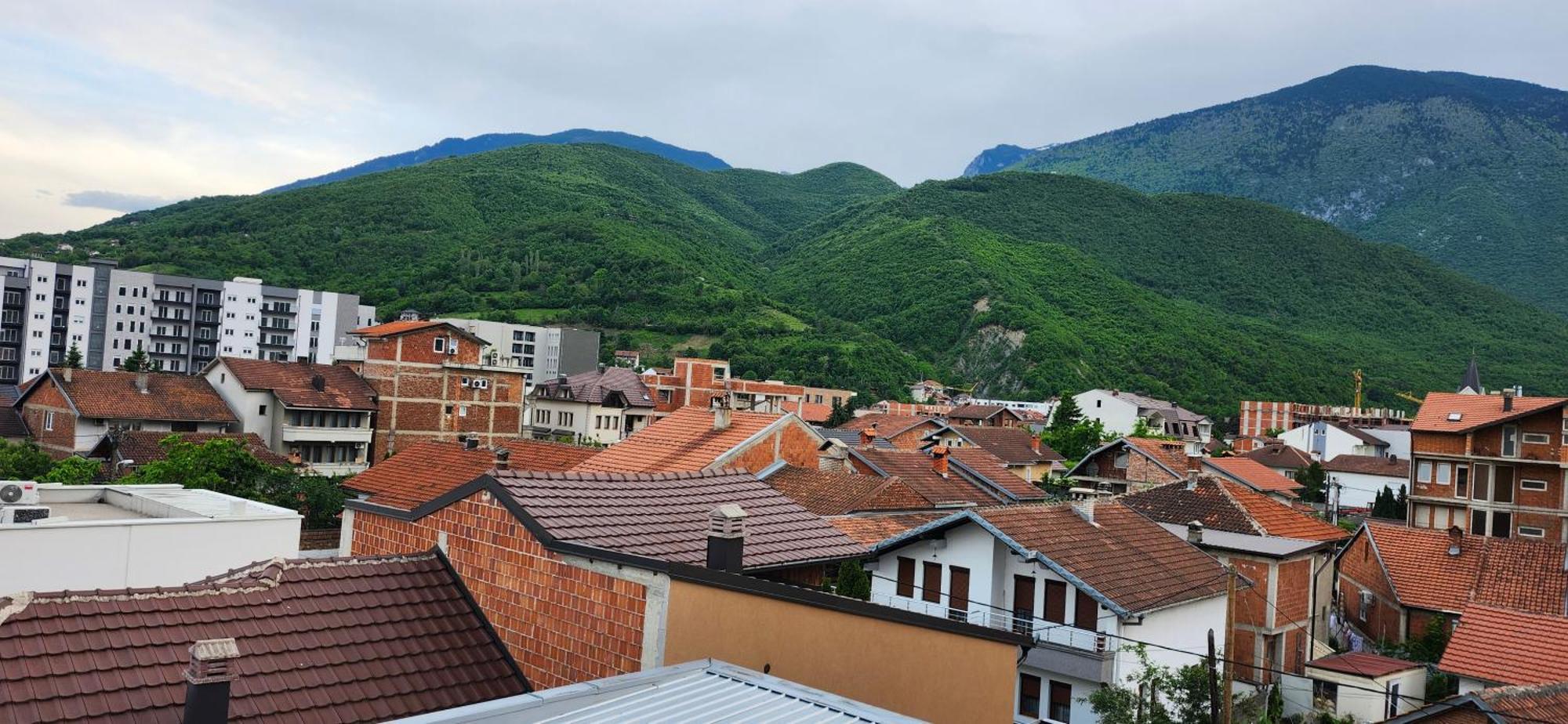 Lovely 1 Bedroom Within Walking Distance, Views Peje Exterior foto